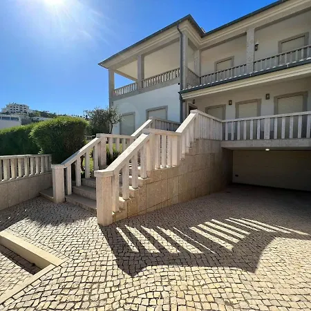 Вілла Light House Luxury Албуфейра